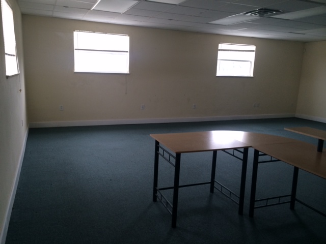 <br />
<b>Warning</b>:  Undefined property: stdClass::$pictureName in <b>/home/visitppi/public_html/views/page_commercial_properties_for_rent.php</b> on line <b>42</b><br />
