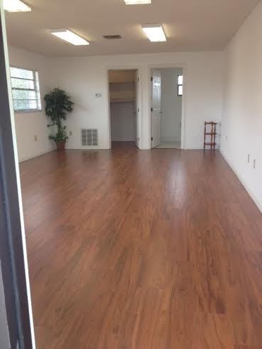 <br />
<b>Warning</b>:  Undefined property: stdClass::$pictureName in <b>/home/visitppi/public_html/views/page_commercial_properties_for_sale.php</b> on line <b>42</b><br />
